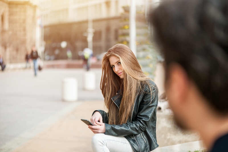 come attirare l attenzione di un ragazzo